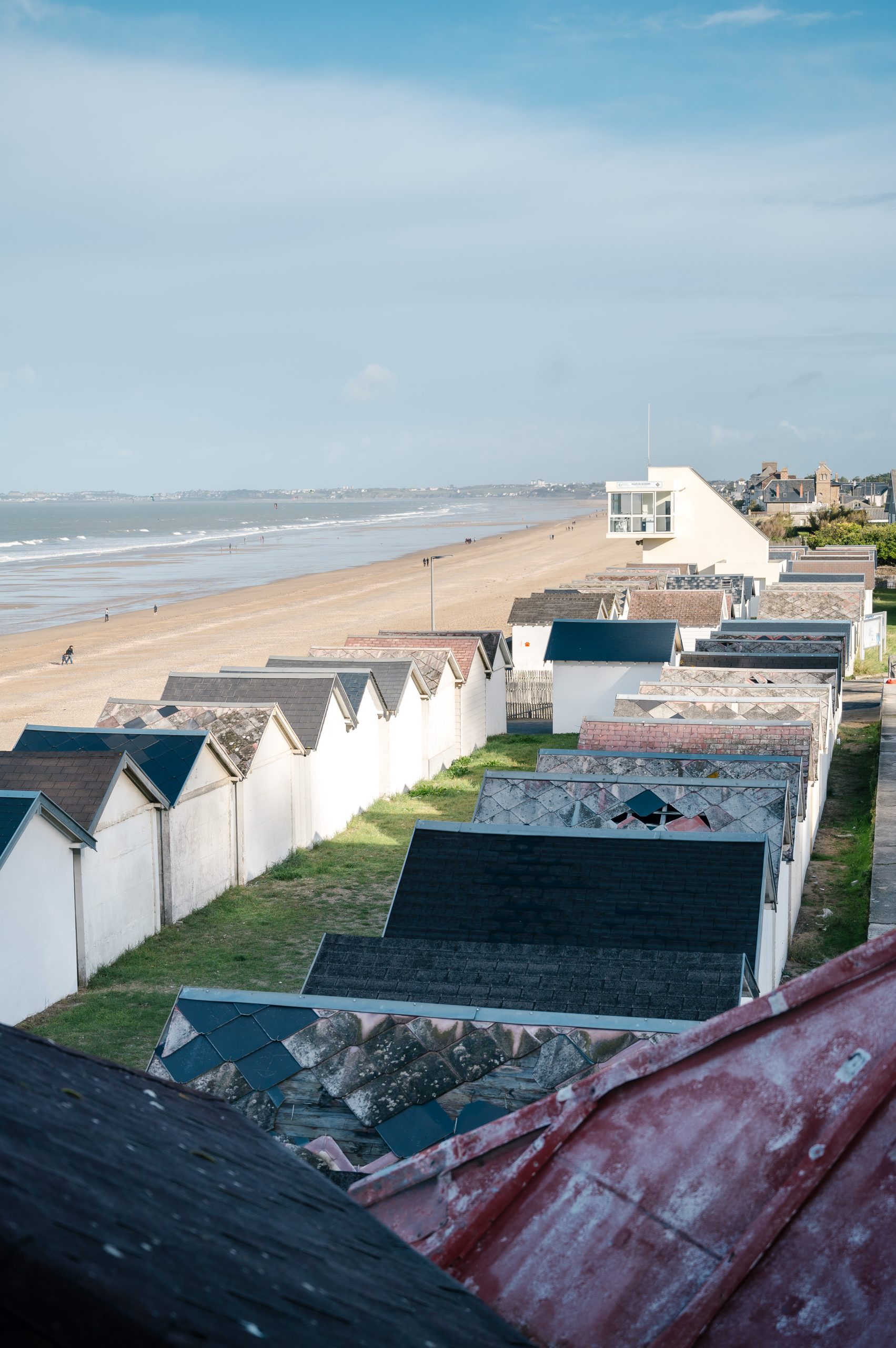 Carolles et ses jolies petites cabanes de plage